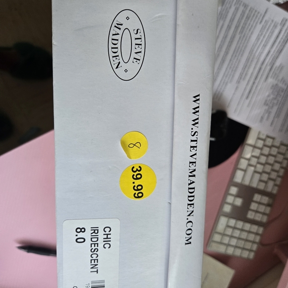 Heels - Picture 4 of 6